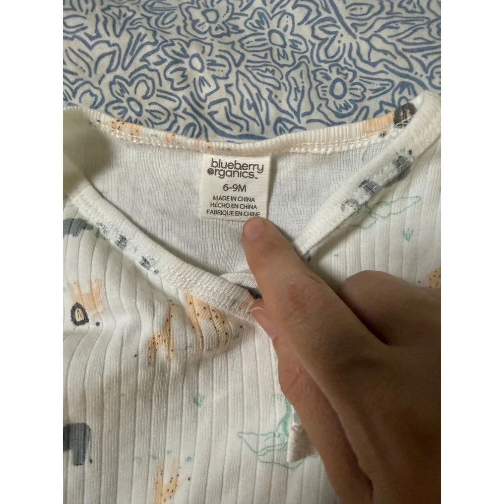 blueberry organics nwot blueberry